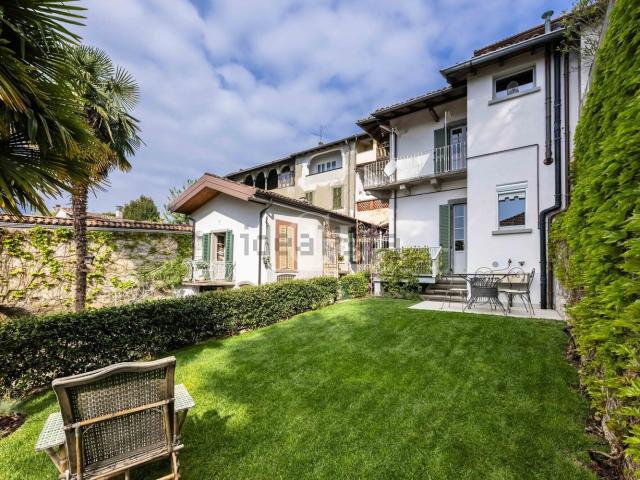 Case e ville in vendita di 260 m²