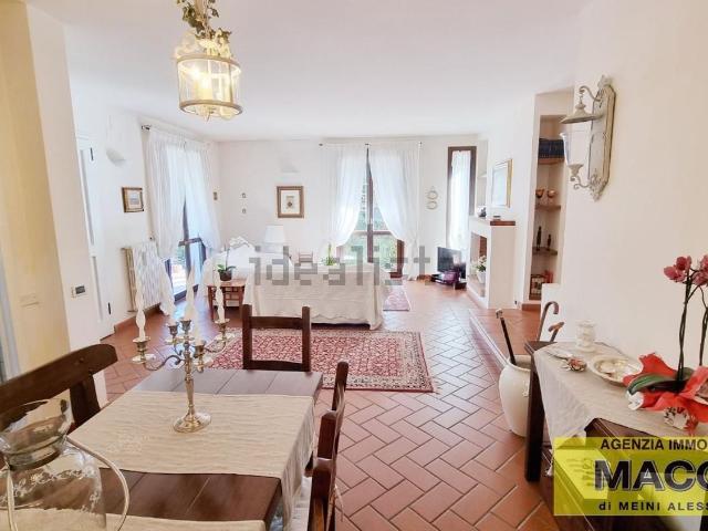Case e ville in vendita di 260 m²