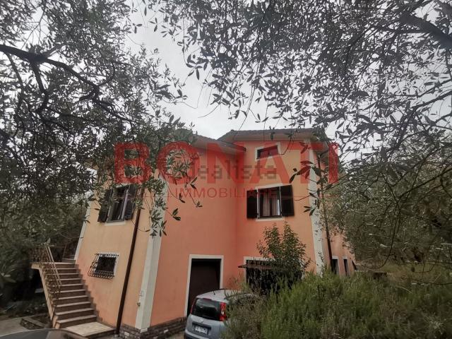 Case e ville in vendita di 260 m²