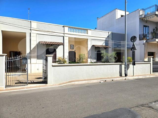 Case e ville in vendita di 260 m²