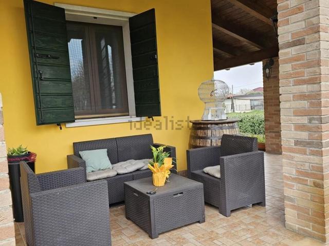 Case e ville in vendita di 260 m²