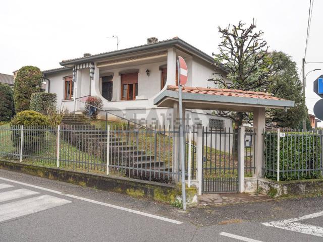 Case e ville in vendita di 260 m²