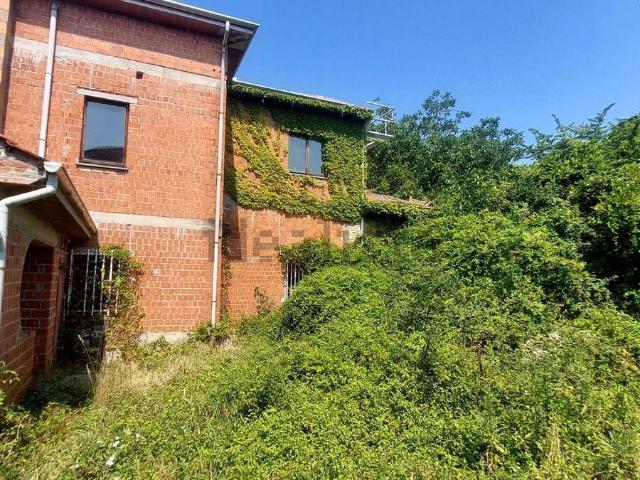 Case e ville in vendita di 260 m² in Via Manzoni
