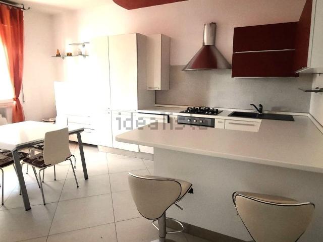 Case e ville in vendita di 260 m² in Via Poggio a Pino