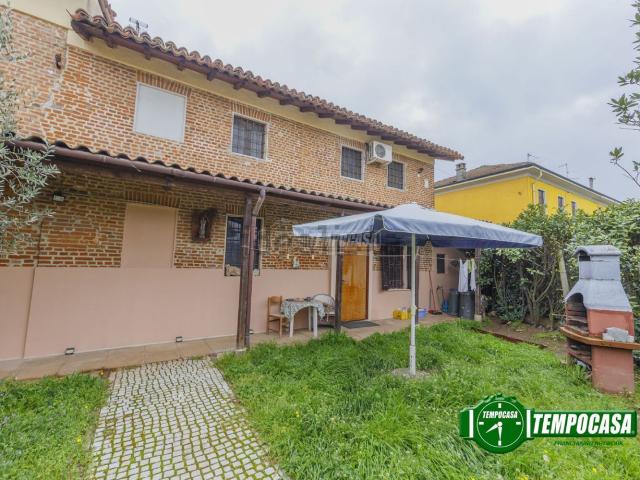 Case e ville in vendita di 260 m² in Via Pollini Stefano