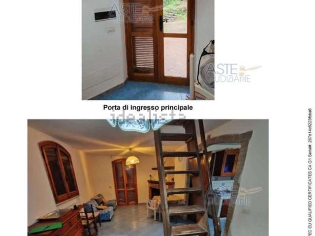 Case e ville in vendita di 260 m² in Viale delle Mimose