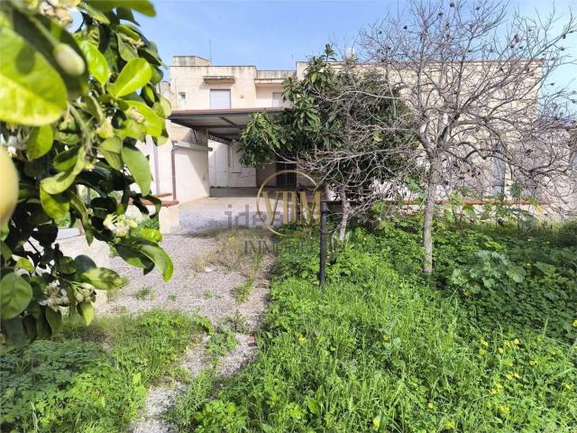 Case e ville in vendita di 260 m² in Contrada Terrenove