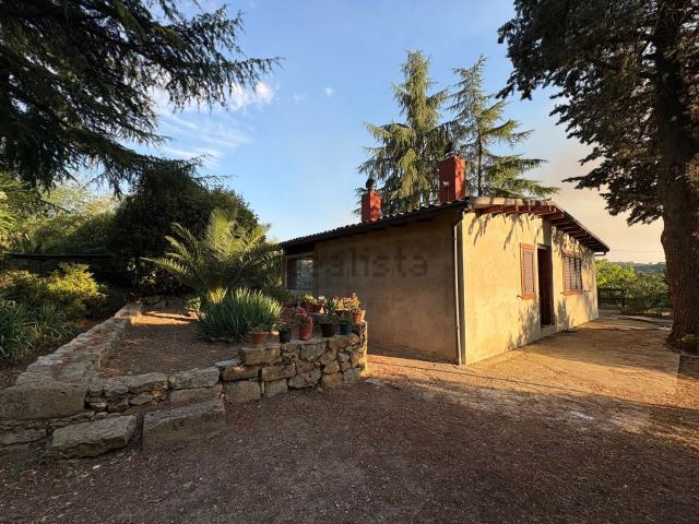 Case e ville in vendita di 260 m² in Contrada Sant&apos Andrea