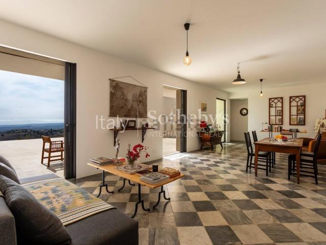 Case e ville in vendita di 260 m² in Contrada San Elia