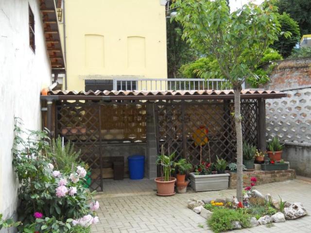 Case e ville in vendita di 263 m² in Vicolo Graglia, 24