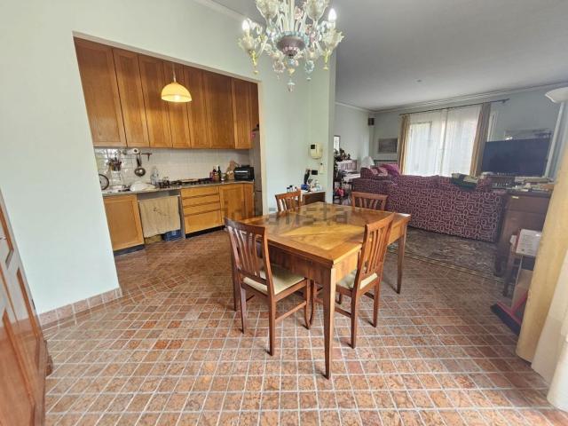 Case e ville in vendita di 265 m²