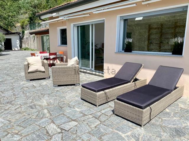 Case e ville in vendita di 265 m² in Via Carli