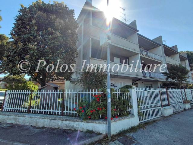 Case e ville in vendita di 265 m² in Via Dalmazia, 6