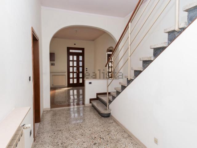 Case e ville in vendita di 265 m² in Via Nazario Sauro