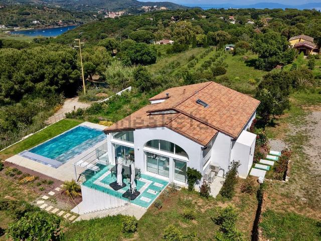 Case e ville in vendita di 265 m² in Località Salici, 5
