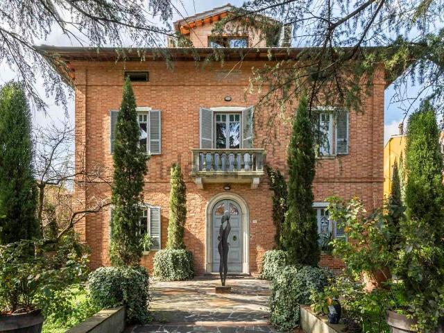 Case e ville in vendita di 267 m² in Via Antonio Gramsci, 15