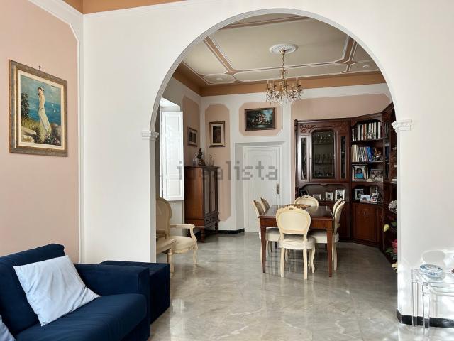 Case e ville in vendita di 270 m²