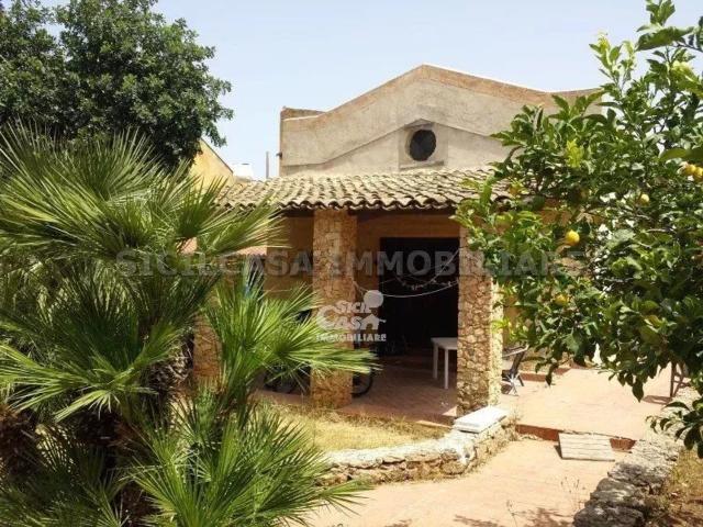 Case e ville in vendita di 270 m²
