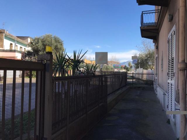 Case e ville in vendita di 270 m²