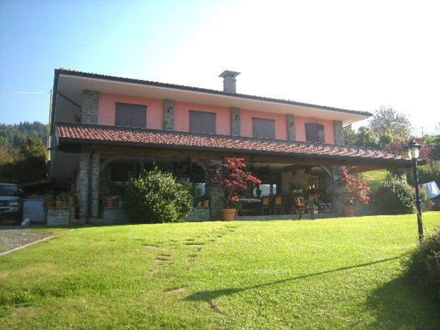 Case e ville in vendita di 270 m²