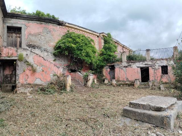 Case e ville in vendita di 270 m² in Via Giuseppe Garibaldi