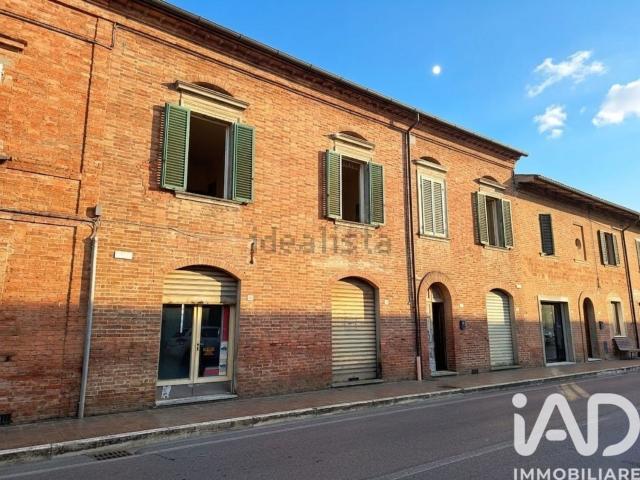 Case e ville in vendita di 270 m² in Via della Resistenza, 98