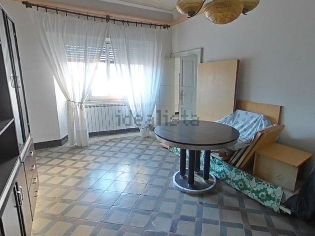 Case e ville in vendita di 270 m² in Via Falcinello, 229