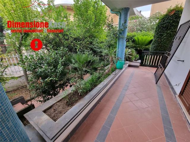 Case e ville in vendita di 270 m² in Via Roma, 117