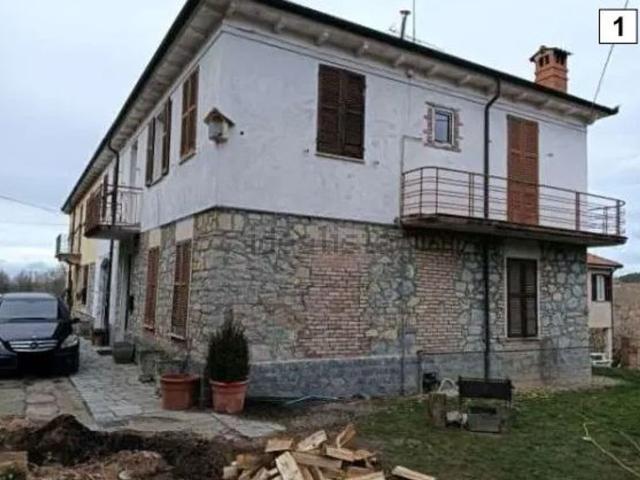Case e ville in vendita di 270 m² in Frazione Garadassi, 5