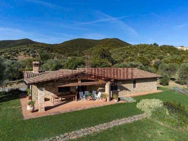 Case e ville in vendita di 270 m² in Strada provinciale macchiascandona