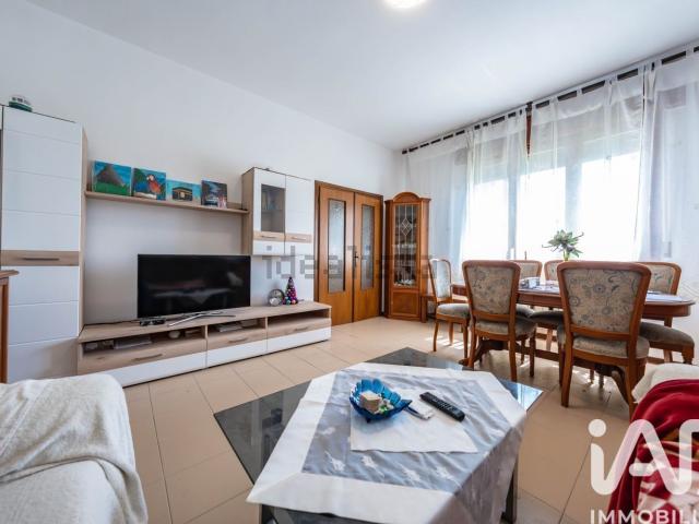 Case e ville in vendita di 275 m² in Via Botteghina, 22