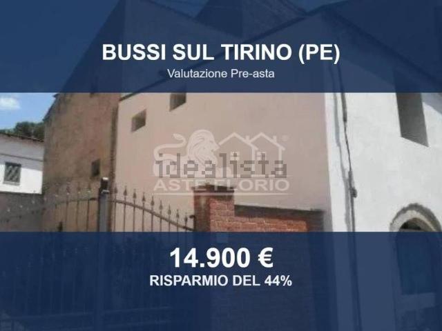 Case e ville in vendita di 276 m² in Via Regina Margherita