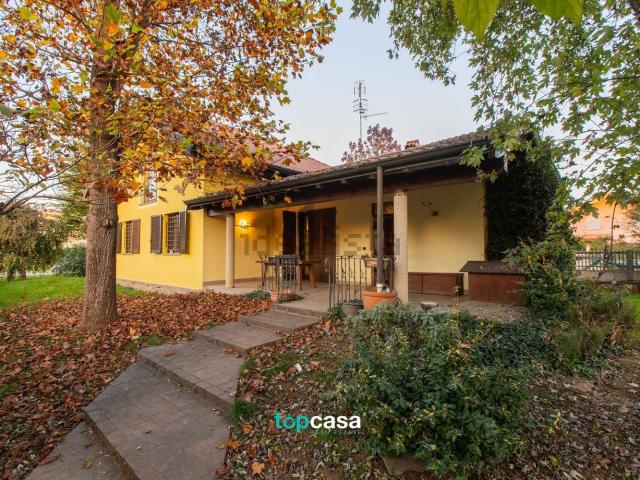 Case e ville in vendita di 278 m² in Via Bonsignora, 47