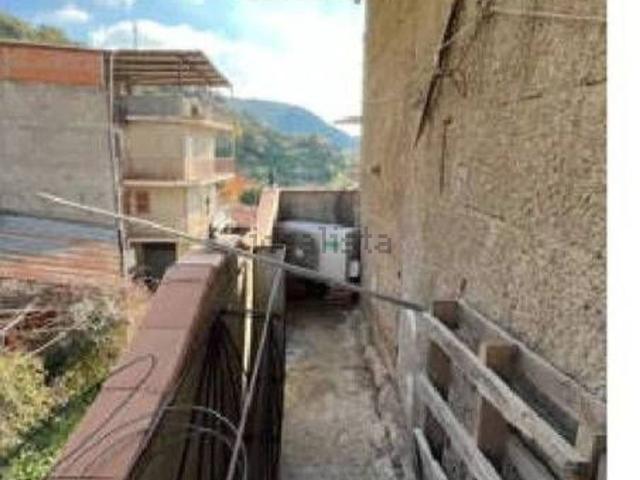 Case e ville in vendita di 279 m² in Via Torino, 20