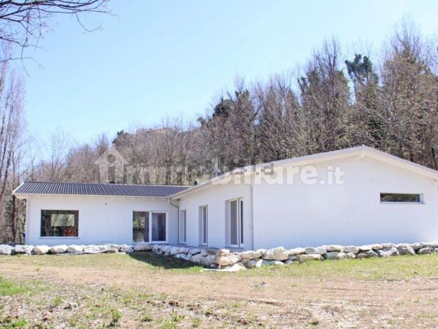 Case e ville in vendita di 280 m²