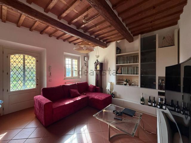 Case e ville in vendita di 280 m²