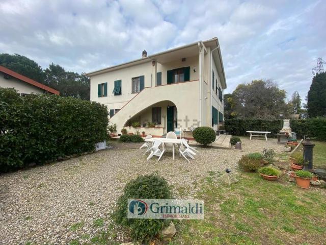 Case e ville in vendita di 280 m²