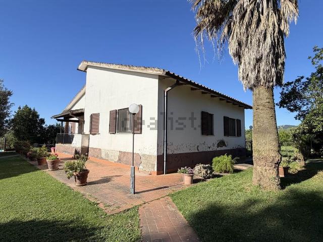Case e ville in vendita di 280 m²