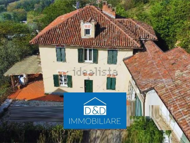 Case e ville in vendita di 280 m² in Via Castello, 6