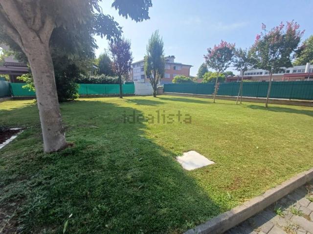 Case e ville in vendita di 280 m² in Via Alessandro Volta