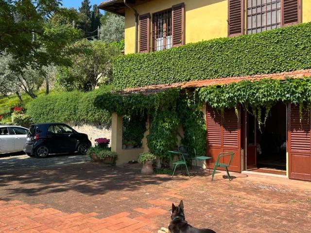 Case e ville in vendita di 280 m² in Via Belisario Vinta