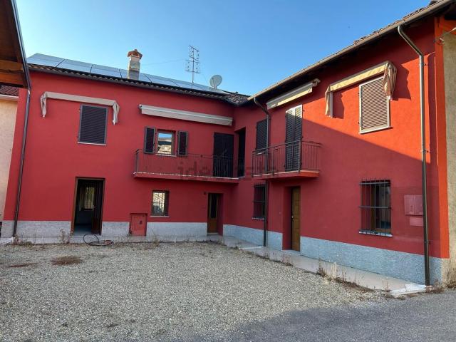Case e ville in vendita di 280 m² in Via Dante, 11