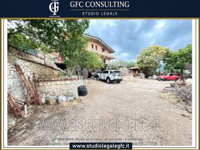 Case e ville in vendita di 280 m² in Viale Roma, 3029