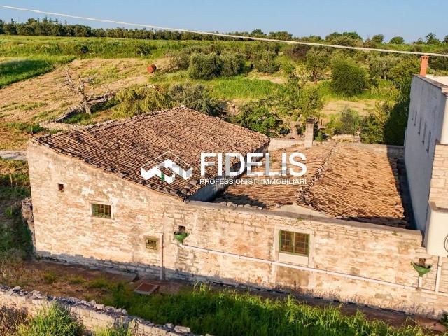 Case e ville in vendita di 280 m² in Contrada Abbondanza
