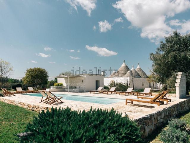 Case e ville in vendita di 280 m² in Contrada Martellotti