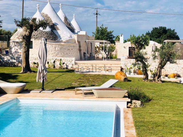 Case e ville in vendita di 280 m² in Contrada san Domenico