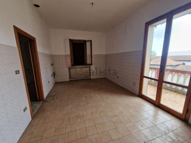 Case e ville in vendita di 280 m² in Corso Mazzini
