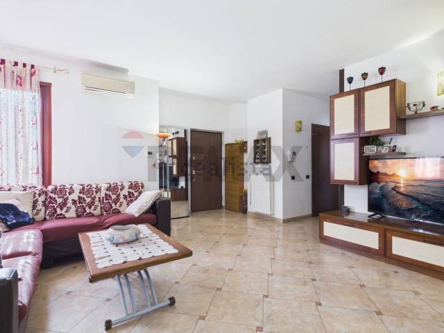 Case e ville in vendita di 280 m² in Corso Novara, 78