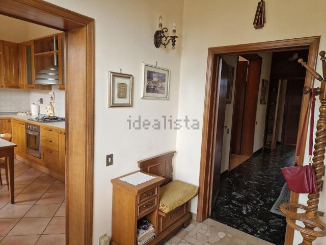 Case e ville in vendita di 282 m² in Via Vittorio Emanuele II, 34