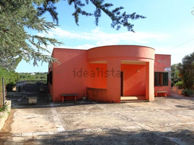 Case e ville in vendita di 282 m² in Contrada Piangevino